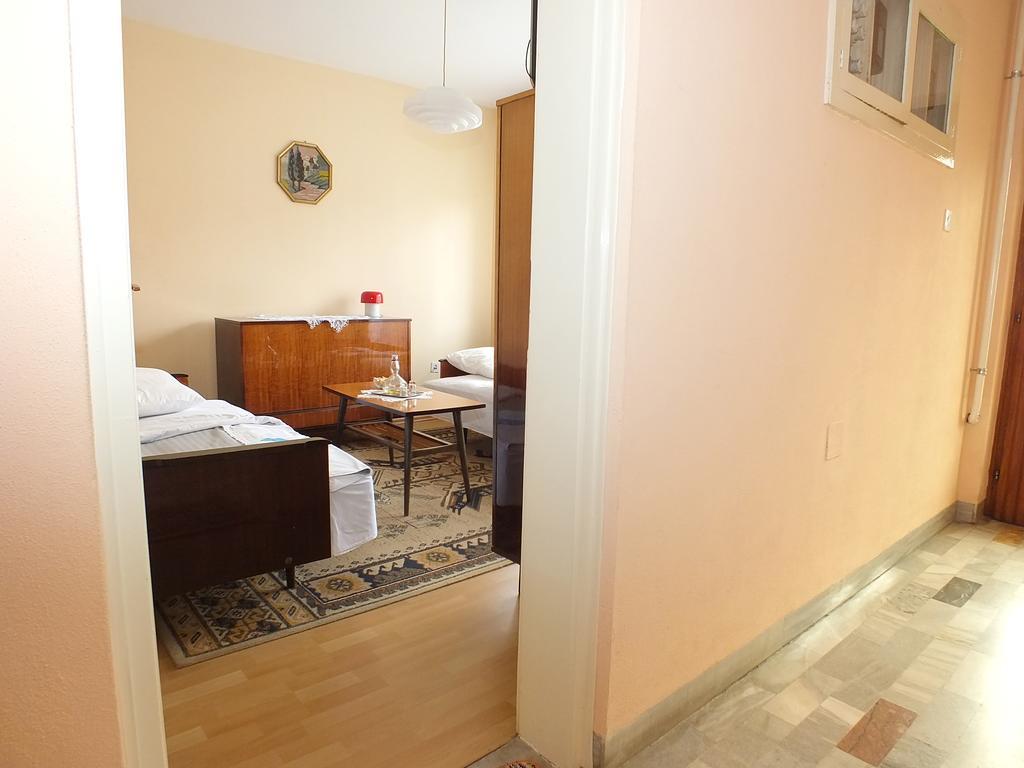 Biba Rooms Karlovac Exterior photo
