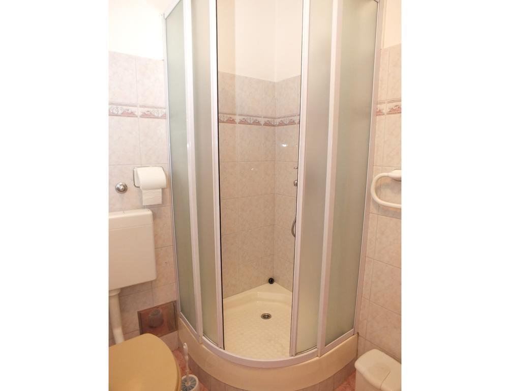Biba Rooms Karlovac Exterior photo